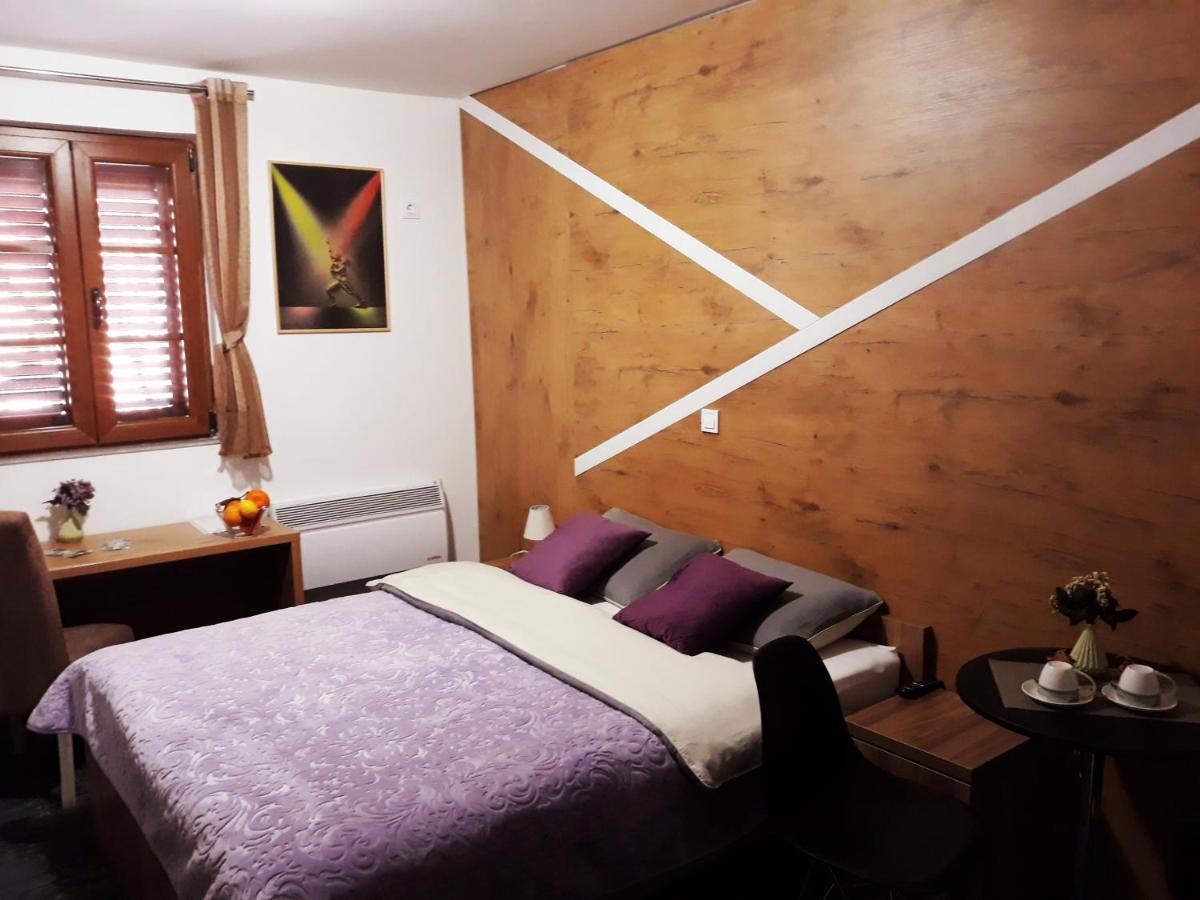Tilia Hotell Cetinje Eksteriør bilde
