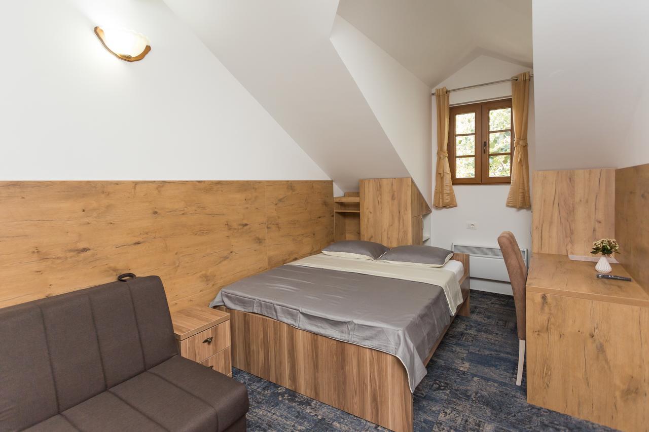 Tilia Hotell Cetinje Eksteriør bilde