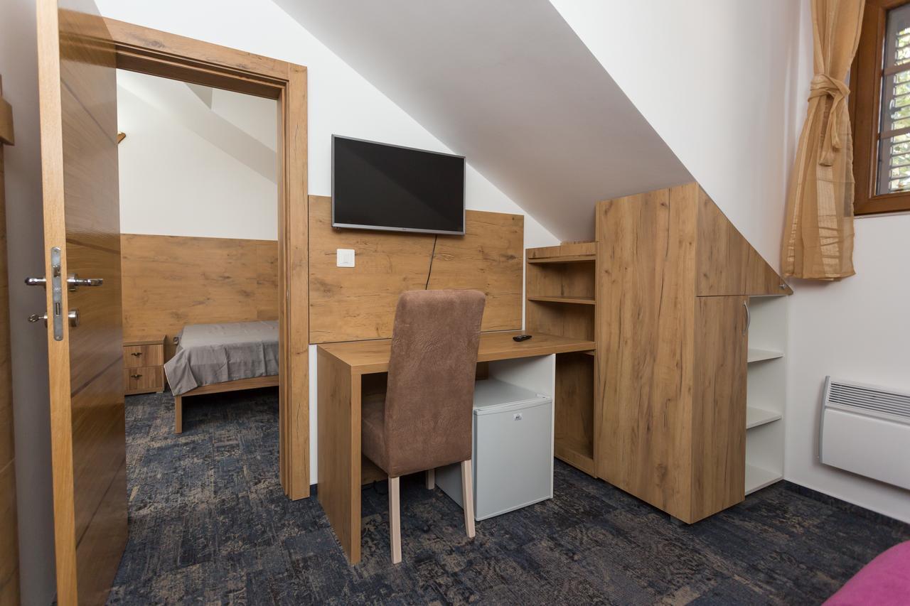 Tilia Hotell Cetinje Eksteriør bilde