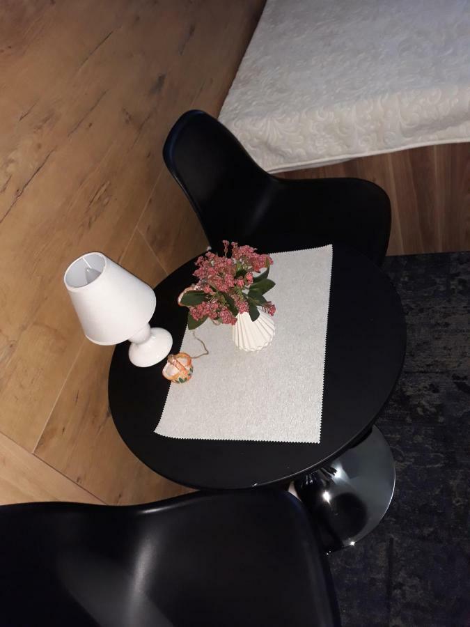 Tilia Hotell Cetinje Eksteriør bilde