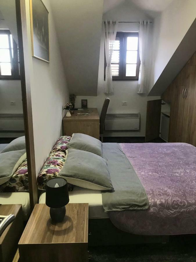 Tilia Hotell Cetinje Eksteriør bilde